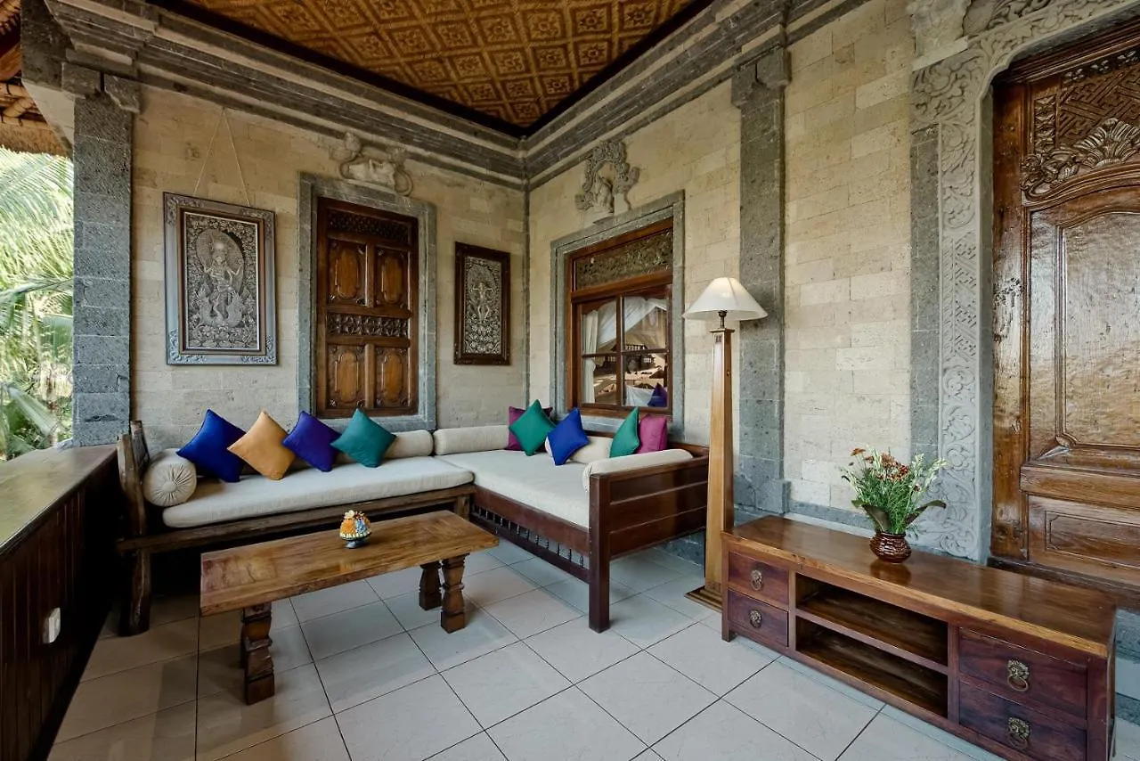Alam Shanti Ubud 4*,